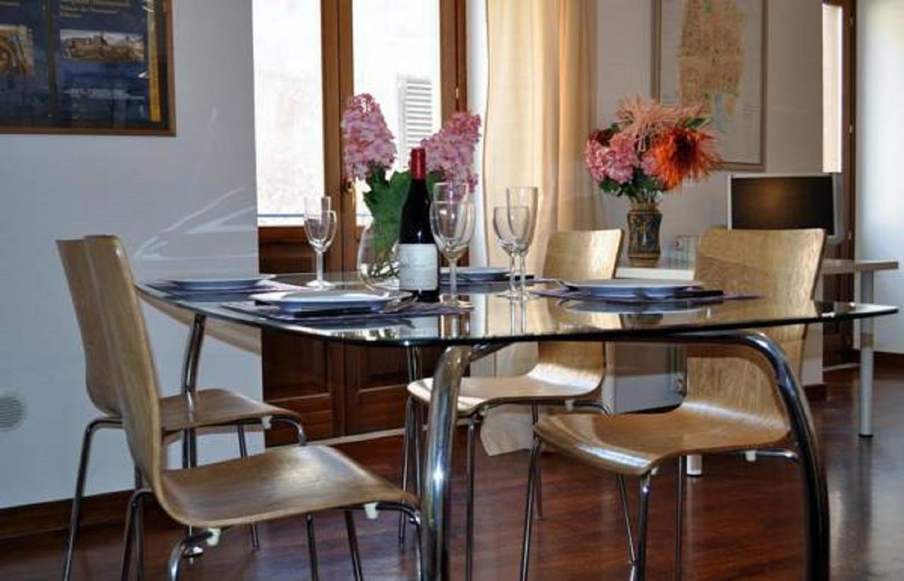 Apartamento Bed & Parking Palermo Exterior foto