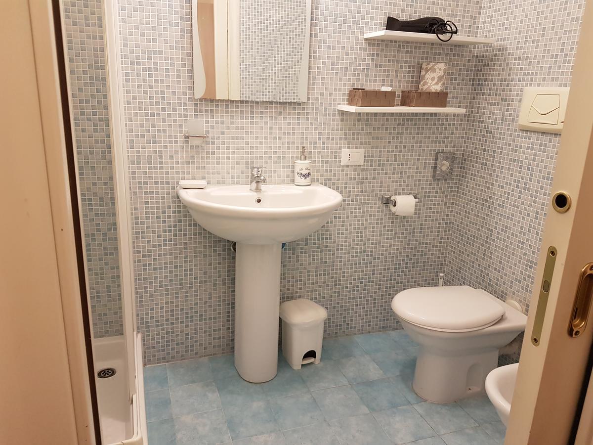Apartamento Bed & Parking Palermo Exterior foto