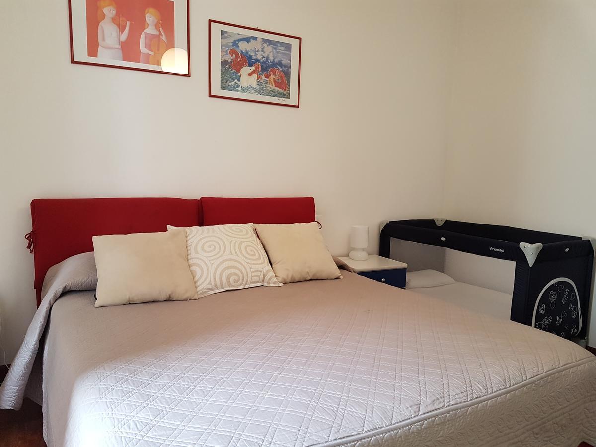 Apartamento Bed & Parking Palermo Exterior foto