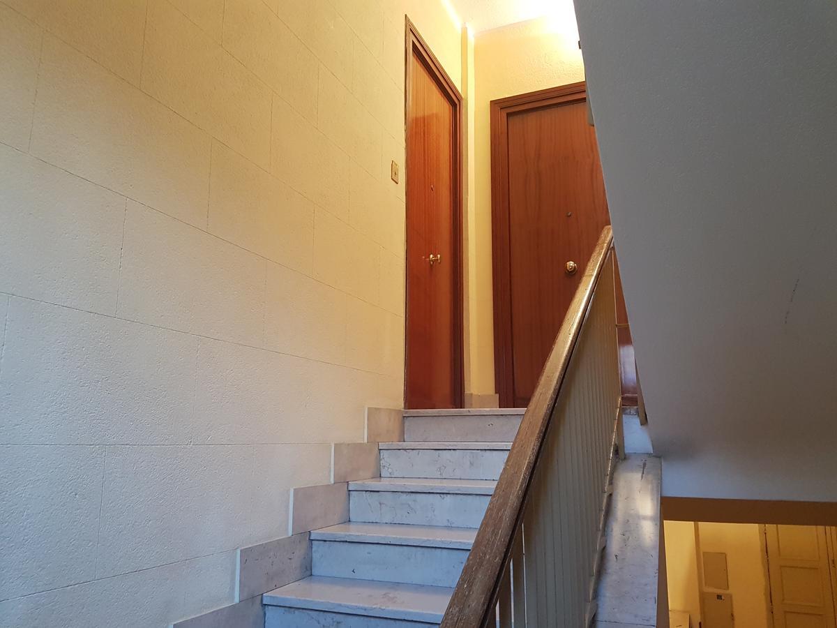 Apartamento Bed & Parking Palermo Exterior foto