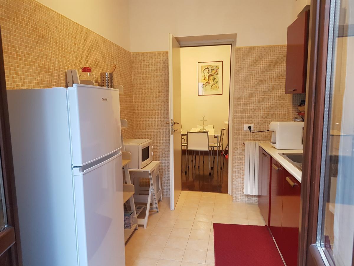 Apartamento Bed & Parking Palermo Exterior foto